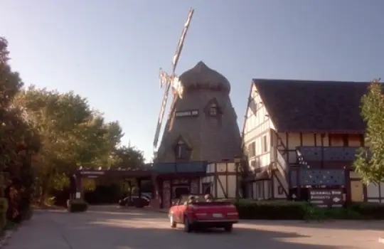Days Inn Buellton as the Windmill Motel in Sideways (2004)