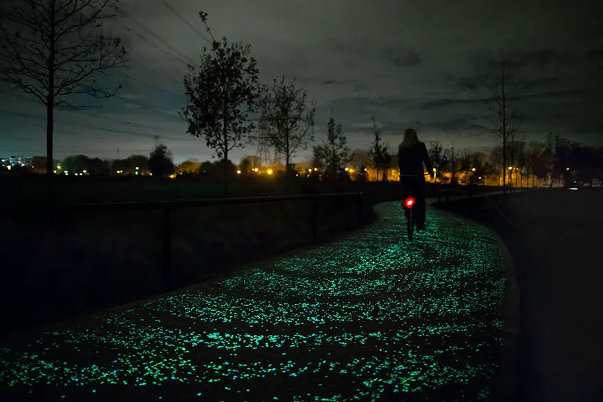 Van Gogh’s Starry Night-inspired glowy bicycle path in the Netherlands