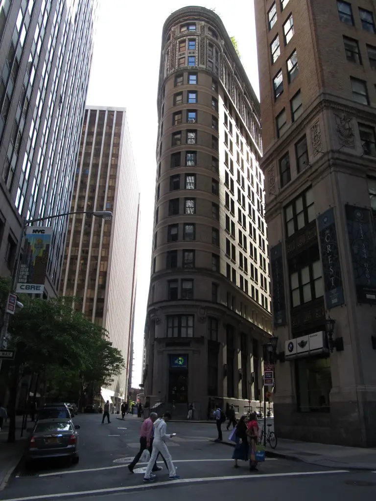 Beaver Building, 1 Wall Street Court, Manhattan, New York City, John Wick filming locations LegendaryTrips