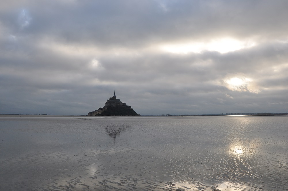 Mont Saint Michel (Normandy, France) walk at low tide - Mont Saint-Michel winter escape | LegendaryTrips