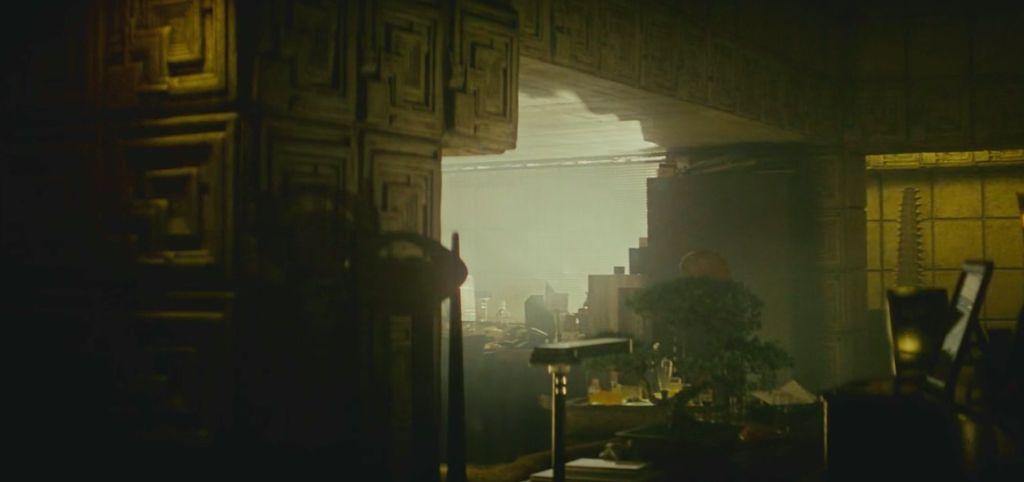 Interior of Deckard's appartment in Blade Runner (1982)