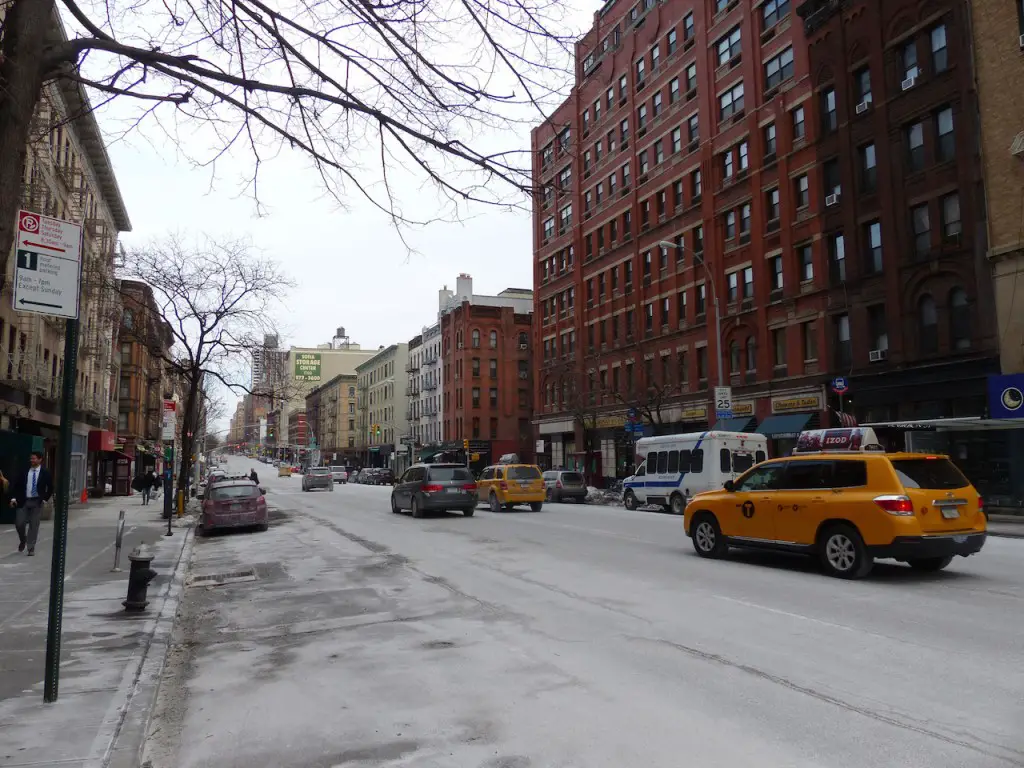 Winter Amsterdam Avenue, New York, US - mifl68